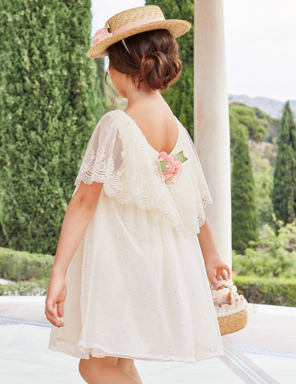 Vestido tul volante bordado